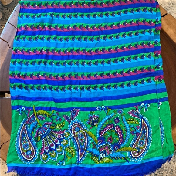 Vera Bradley Accessories - Vera Bradley Emerald Paisley Soft Fringe Rayon Scarf 66 X 26